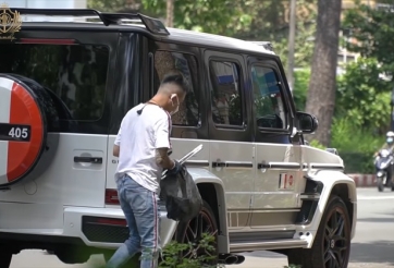 Đại gia Minh Nhựa lái siêu xe 12 tỷ đi nhặt rác khắp Sài Gòn